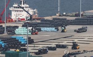 美관세에 수입규제까지…K-철강 ‘보호무역 장벽’ 가중