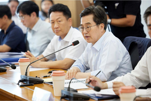 김동연, 자동차 수출기업 간담회...“지원 문턱 낮추겠다” 약속