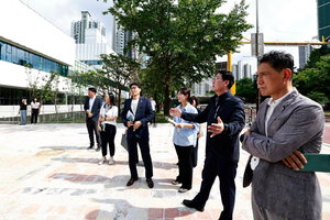 정명근 화성시장, 10월 개관 앞둔 화성동탄중앙도서관 현장 점검