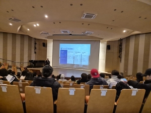 목동씨사이트, ‘특별한’ 약술형 논술 설명회 개최…실전반·실시간 라이브반 개강