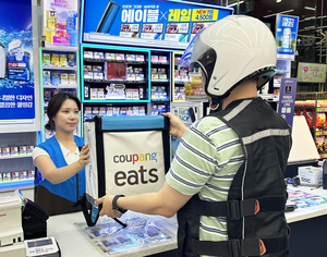 유통업계 필수 된 ‘퀵커머스’…적과의 동침도 불사