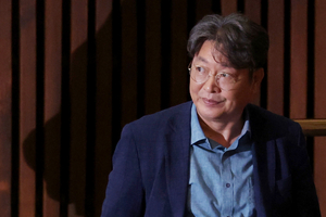 與, ‘이춘석 차명거래’에 총력 대응…복당 차단·野 특검 공세 견제