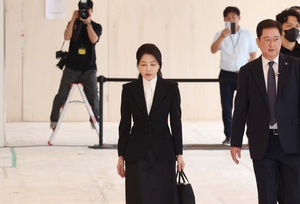 김건희 특검조사 7시간여만에 종료…조서 열람 후 마무리