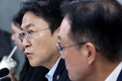 소상공인에 ‘10조 특별자금’…금리 낮추고 한도 키운다