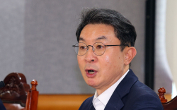 “기업대출·첨단산업 자금풀린다”...정부, 금융권 자본규제 손질