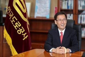 ‘사퇴 압박 or 단순 질책’?…李대통령이 道公에 던진 돌 ‘일파만파’