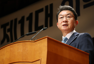 이억원-이찬진 체제 본격화...조직개편 혼란에 ‘흔들린 출발’ [이슈+]