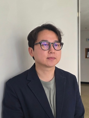 ‘허위 학력-여론조사 왜곡 위반 혐의’ 장예찬, 항소심서 ‘무죄’