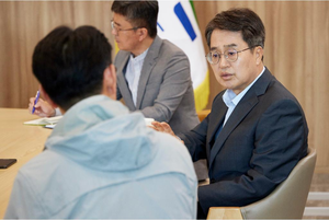 김동연, “‘극저신용대출 2.0’...가뭄에 내린 단비 같은 제도”