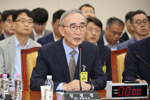 ‘고공행진’ KT, 해킹에 발목…실적·AICT 전환 ‘먹구름’
