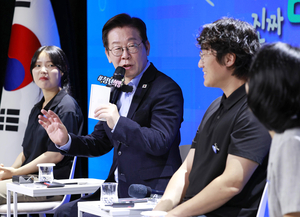 급락한 20대 지지율, ‘돈쭐내면’ 돌아올까?…李정부 ‘경제적 혜택’ 위주 청년종합대책 발표