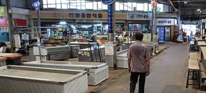 자영업 빚 1070조 돌파…저소득층 연체율 12년 만에 최고