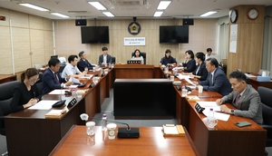 세종시의회 행정수도완성특위 “대법원 세종 이전 공식 제기 환영”...정부세종청사 옥상서 가을밤 음악회
