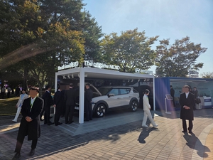 [현장] 기업 뛰는데 정부는 제자리···현대차 ‘수소 경제 활성화’ 고군분투