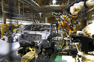 완성차 지난달 판매 전년 比 감소세···KGM 나홀로 성장