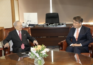 손경식 “韓 산업환경 급변···노·사·정 머리 맞대고 해법 찾아야”