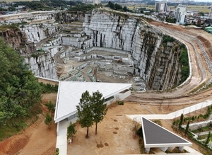 ‘비밀의 정원’에서 ‘채석장 전망대’까지…익산 황등이 뜬다