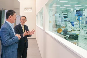 “미래산업 핵심은 AI”…반도체 장비업체 찾은 황기연 수은 행장