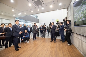 정헌율 익산시장, 김민석 총리·김윤덕 장관에 지역현안 지원 요청