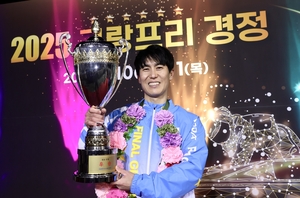 [경정]  파란, 신성 탄생!… 김도휘, 2025 그랑프리 접수