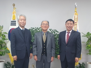 충남에 日 수집가 한국문화유산 41점 무상 기증...세종시, 국토부 ‘주거복지대전’ 우수지자체 선정