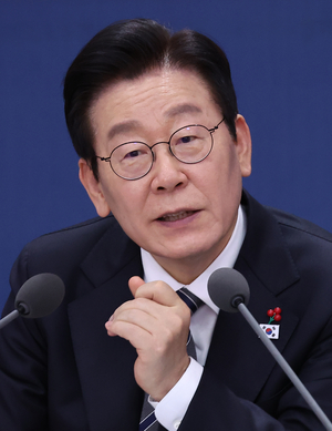 “관치 피했더니 이너서클”...李대통령, 금융지주 지배구조 작심 비판