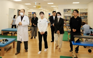 KLPGA 황유민 프로, 보바스어린이재활센터에 1000만원 ‘티샷’