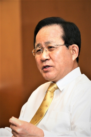 [신년사] 허진규 일진그룹 회장 “능동 정신·초격차 기술 두 축으로 전진할 것”