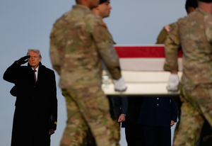 美, 시리아 IS 대대적 공습…“복수 선언”