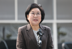 이혜훈, 李 정부 ‘깐깐한 곳간지기’ or ‘제2의 홍남기’?