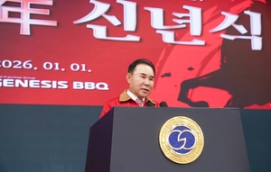 BBQ, 새 수장으로 박지만 대표 선임…윤홍근 회장은 “실행력” 강조