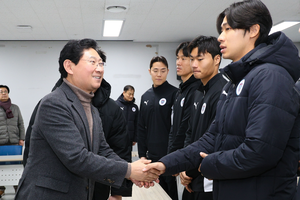 이상일, “용인FC, 시민 행복 주는 팀 되길”...선수단 전지훈련 응원 메시지