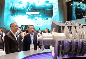 [CES 2026] 박정원 두산그룹 회장 “AI 데이터 센터 전력 수요 급증…맞춤형 에너지 솔루션으로 승부”