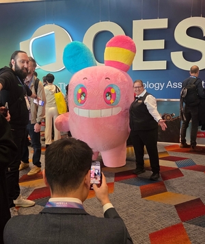 비단(Bdan) 캐릭터 부의 요정 ‘비바부(VIVABU)’, CES 2026 깜짝 데뷔