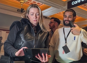 두번 접는 삼성 트라이폴드, ‘CES 2026 최고의 제품’ 선정