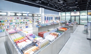 현대홈쇼핑, 플랫폼 다각화로 활로…뷰티 편집숍에 패션 아울렛까지