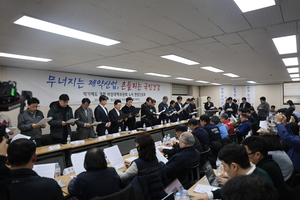 “제네릭 약가인하, 제약 종사자 1만5천명 일자리 위협”