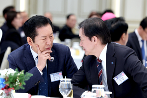 정청래 “민주당·혁신당 원팀으로”…합당 공식 제안