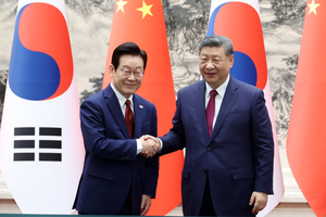 [이슈+] 이재명發 ‘베이징 러시’·‘바이 차이나’…올해는 중국의 해?