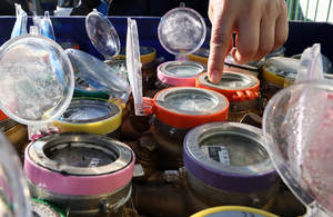 한파에 서울 수도계량기 동파 속출…세탁기 등 얼었을 때 해결 방법은?