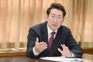 원강수 원주시장, “경제 성장의 출발점은 일자리…미래산업 기반 완성에 집중”