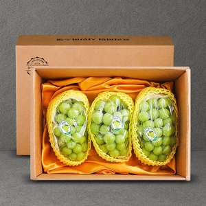 설 앞두고 김천산 샤인머스켓, 산지의 약 5배