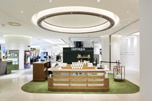 롯데百 노원점, 서울 동북 최대 뷰티 전문관 공개