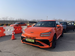 [시승기] 현 시대 가장 뜨거운 車 제네시스 ‘GV60 마그마’