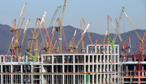 건설업계, 따뜻한 설 연휴 위해 ‘곳간’ 풀었다