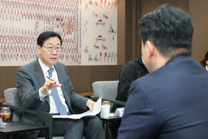 정명근 화성시장 “이재명 대통령 지적한 생리대 가격 거품, 화성이 싹 걷어낸다”