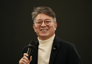 곽재선 KGM 회장, 임직원과 북 콘서트 ‘소통 경영’ 행보