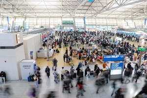 인천공항, 설 연휴 일 평균 23만명 이용…역대 성수기 최다 기록 달성