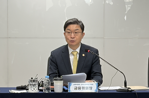 “중견기업까지 돈 빌려준다”...저축은행, 규제 풀고 건전성 강화