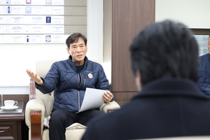 [인터뷰] 이병진 부산교통공사 사장 “지하철 3명 중 1명 무료…이대로는 버티기 어렵다”